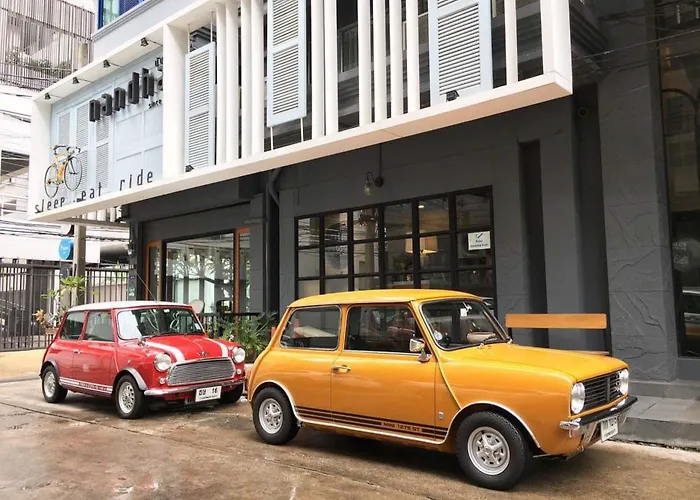 Nandha Hotel 3*