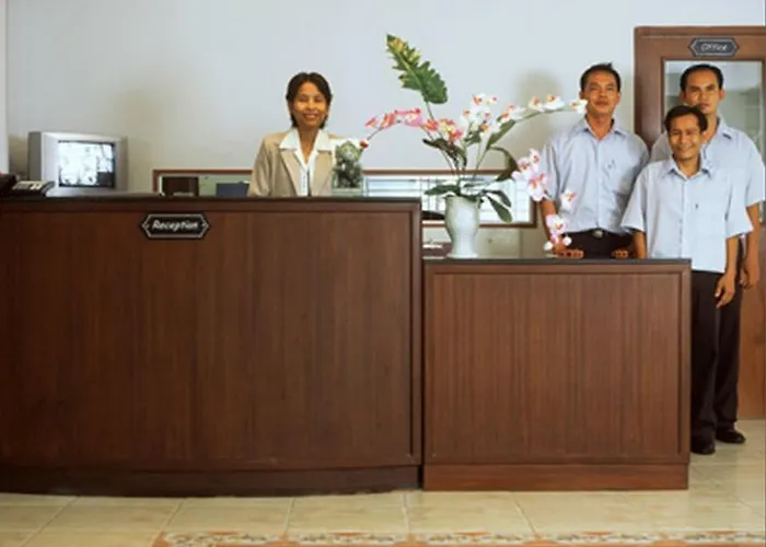 Nandha Hotel